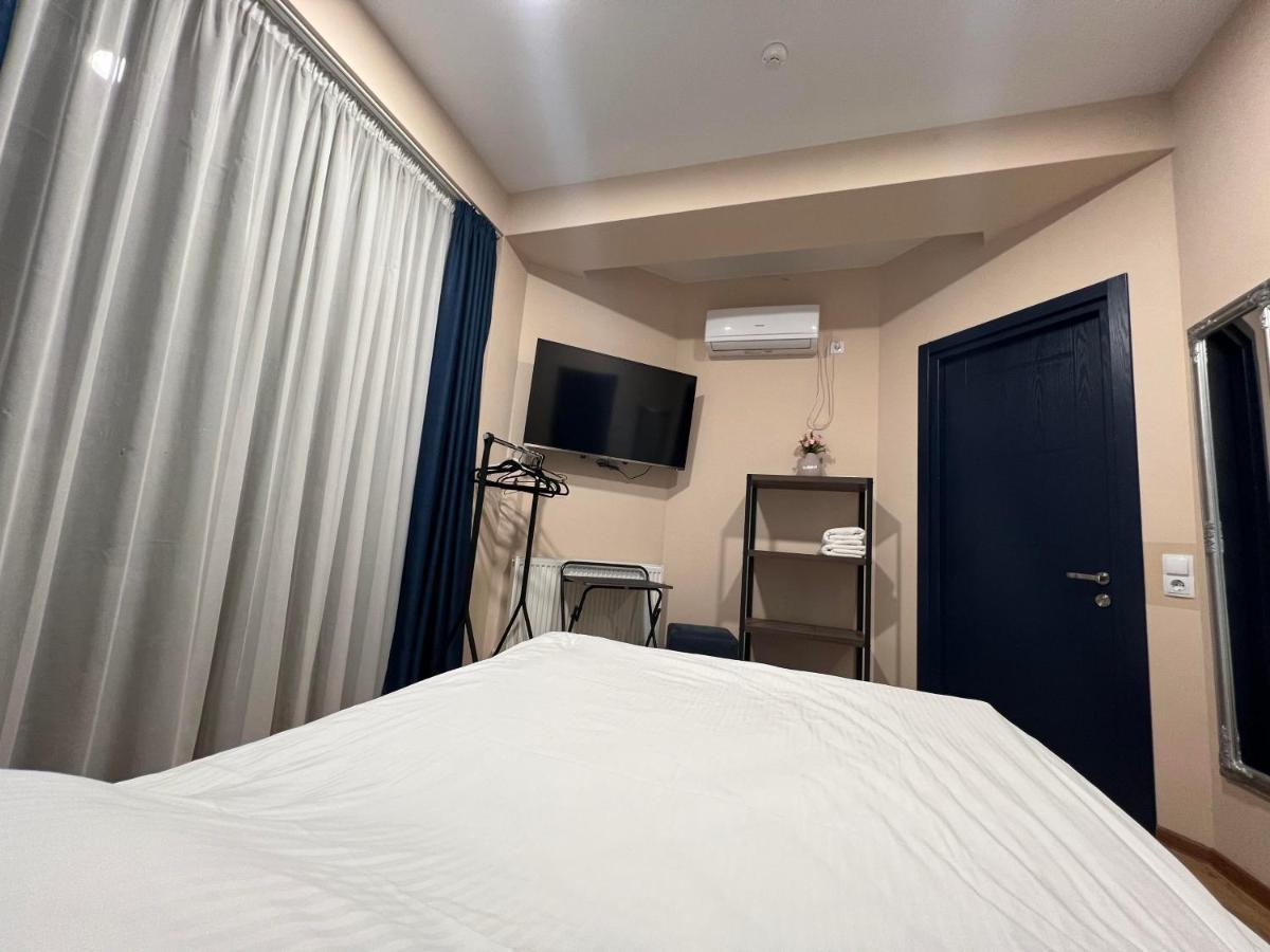 Hotel Sky Room Tiflis Exterior foto